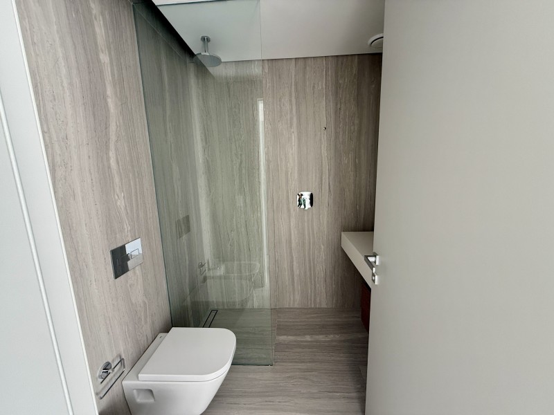 Arte Barra, Penthouse en primera linea