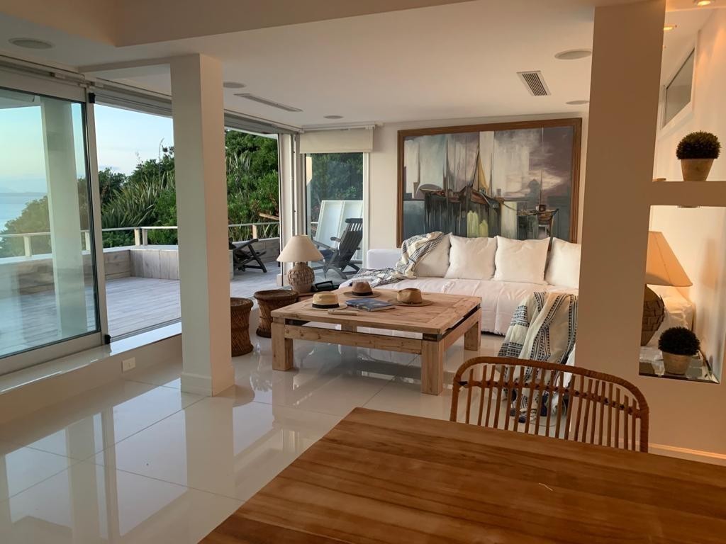 Lindísimo departamento en Punta Ballena con vista