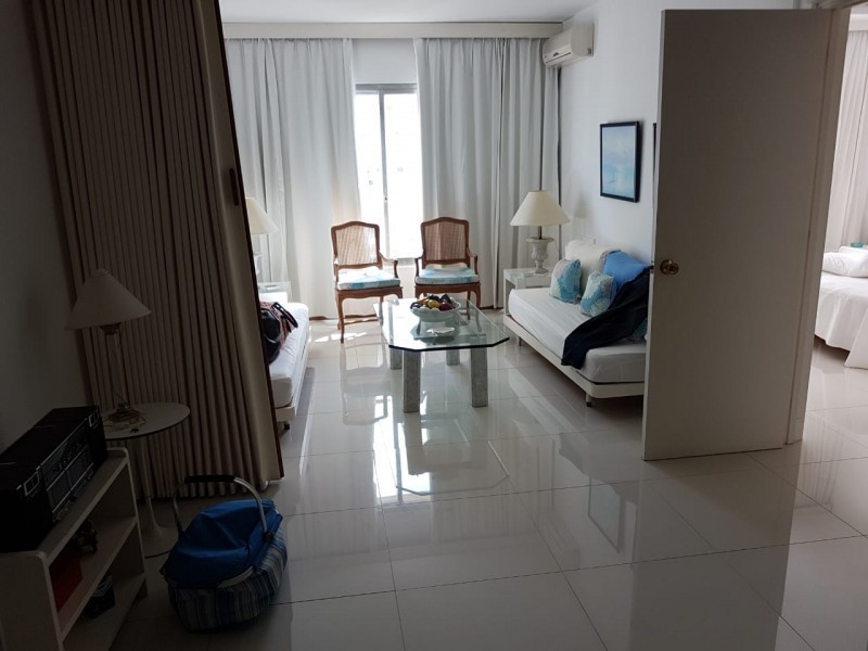 Departamento en Peninsula en alquiler