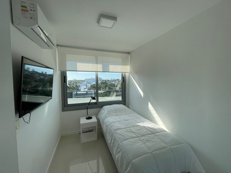 Departamento moderno 3 dorm a 100 mts de Playa Brava 