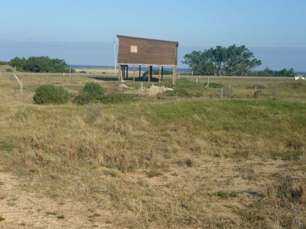 Terreno en venta en Balneario Buenos Aires.