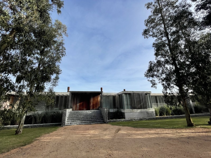 Impresionante casa en Laguna Estates