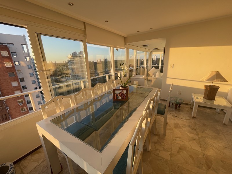 Departamento en playa mansa con increible vista al mar