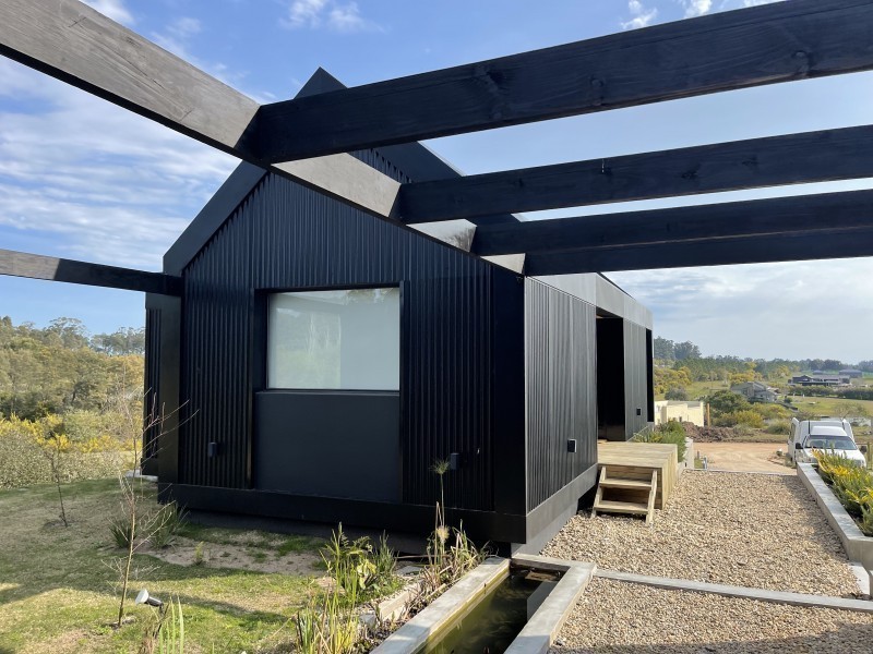 Casa Moderna a estrenar en Pueblo Mio