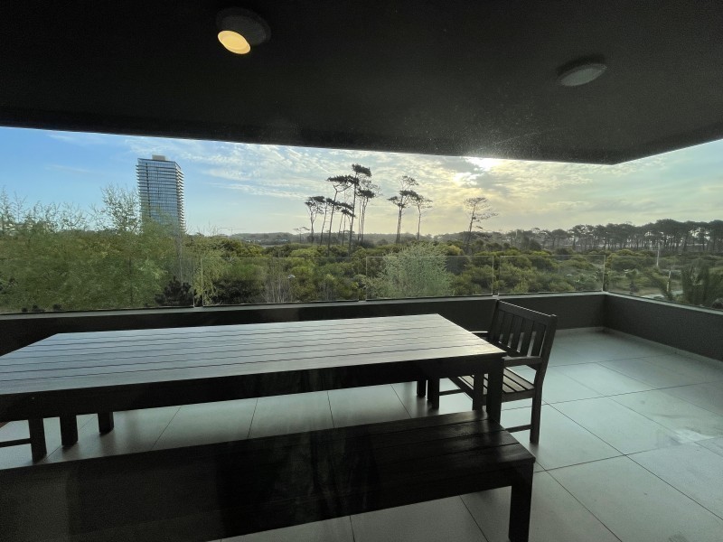 Espectacular Tiburon terrazas Barra en venta