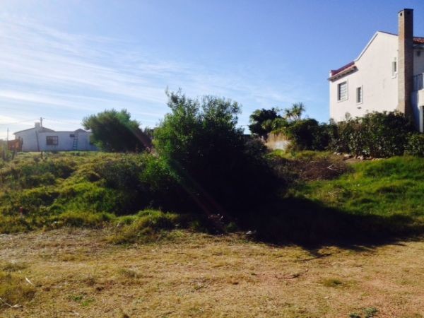 Terreno en venta en Balneario Buenos Aires.