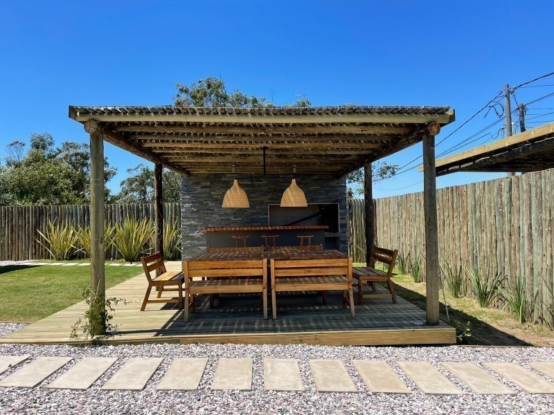Casa en alquiler en Altos de Punta Piedras