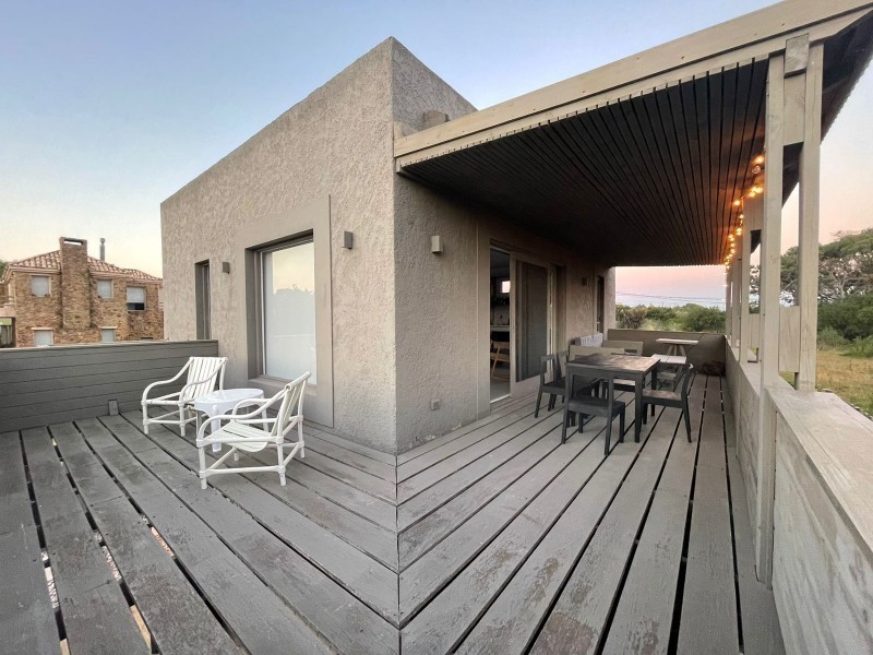 Casa en alquiler en Altos de Punta Piedras