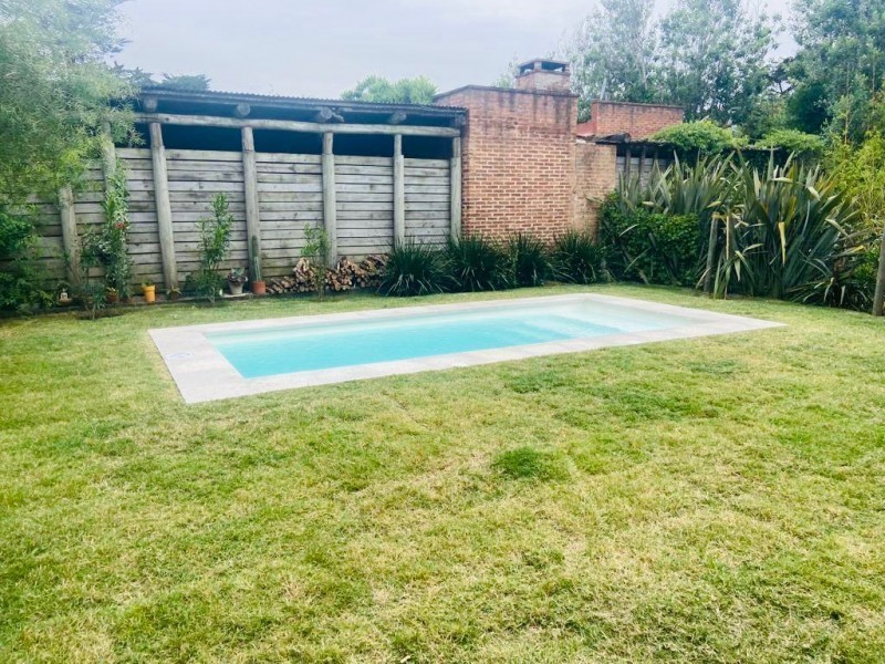 Casa en venta y alquiler en La Barra