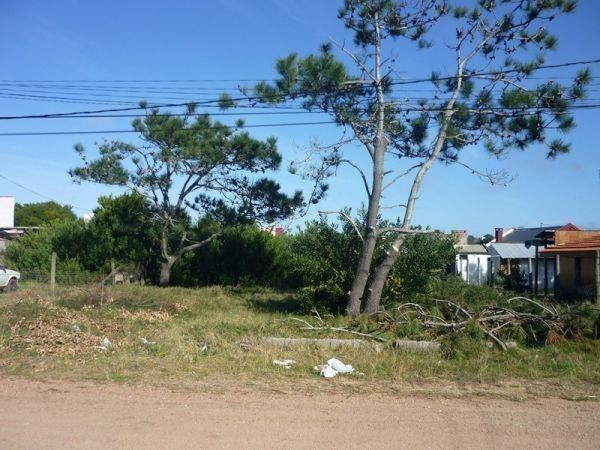 Terreno en venta en Balneario Buenos Aires.