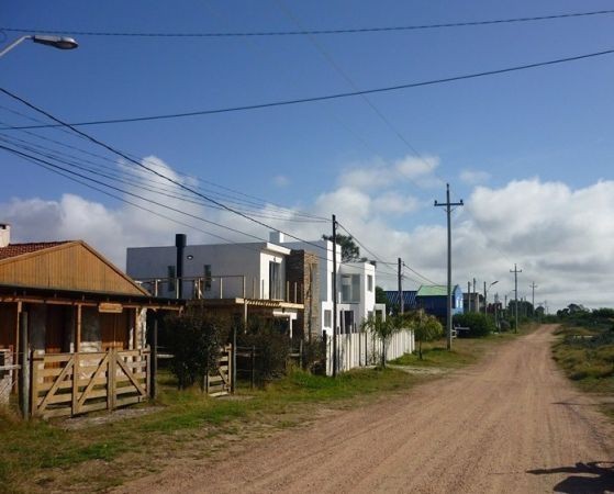 Terreno en venta en Balneario Buenos Aires.