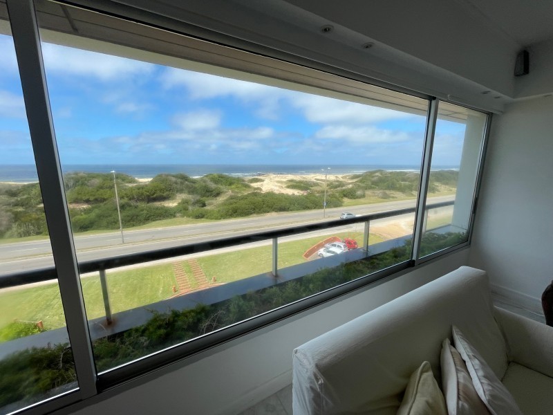 Espectacular penthouse en Rincón del Indio para alquiler