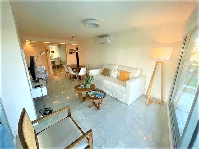 Excelente depto moderno a 1 cuadra del mar en Playa Mansa