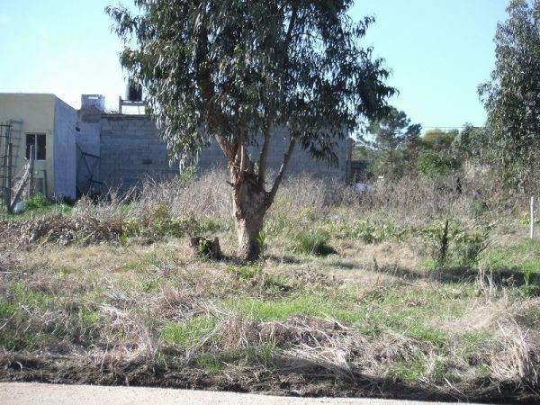 Terreno en venta en Balneario Buenos Aires.