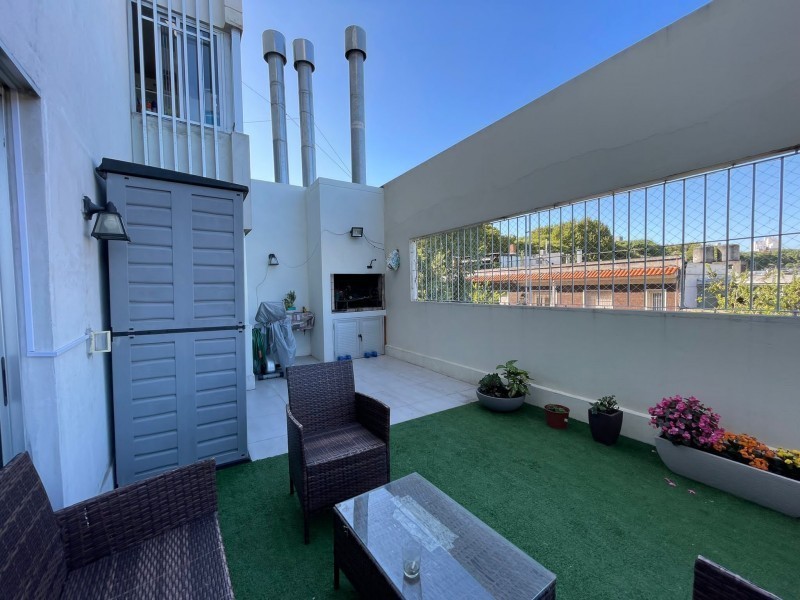 Amplo y luminoso apartamento con patio y Parrillero en Tres Cruces