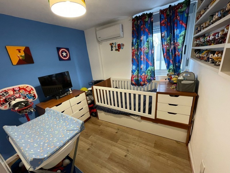 Amplo y luminoso apartamento con patio y Parrillero en Tres Cruces