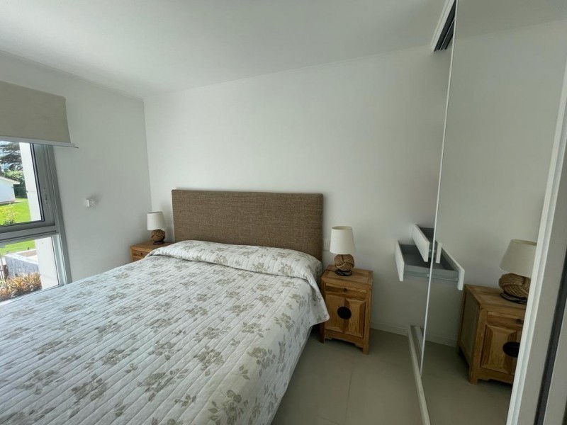 Moderno depto 1 dorm en alquiler en Playa Brava