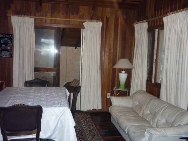 Casa en venta y alquiler en Balneario Buenos Aires.