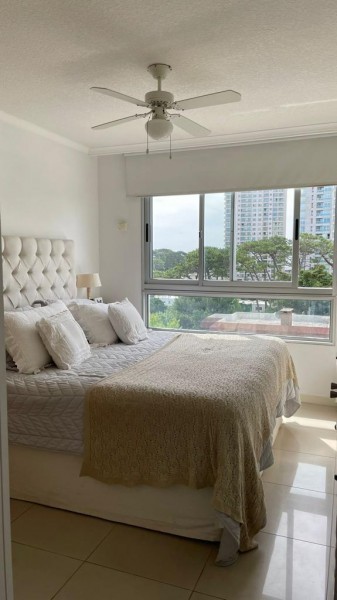 Excelente departamento en Punta del Este