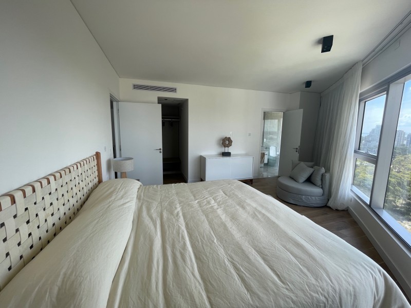 Exclusivo departamento en Trump Tower, La Brava