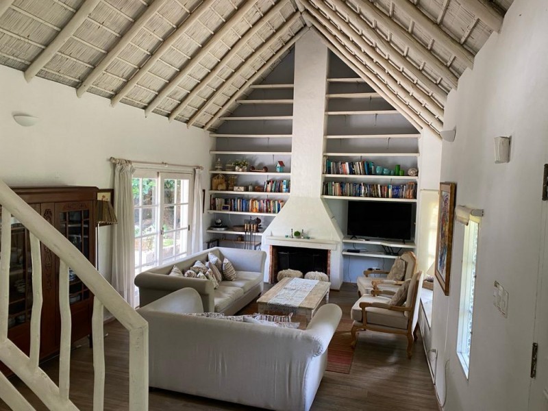 Muy linda casa en Rincon del Indio, Punta del Este