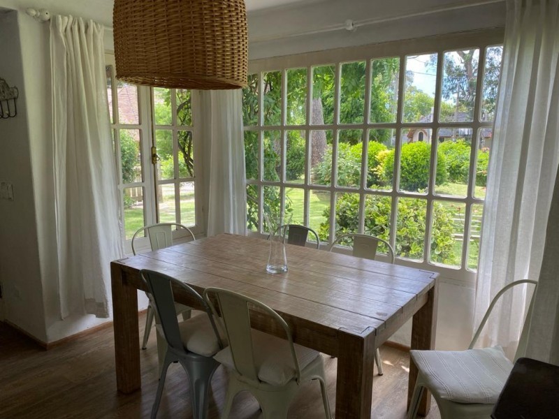 Muy linda casa en Rincon del Indio, Punta del Este