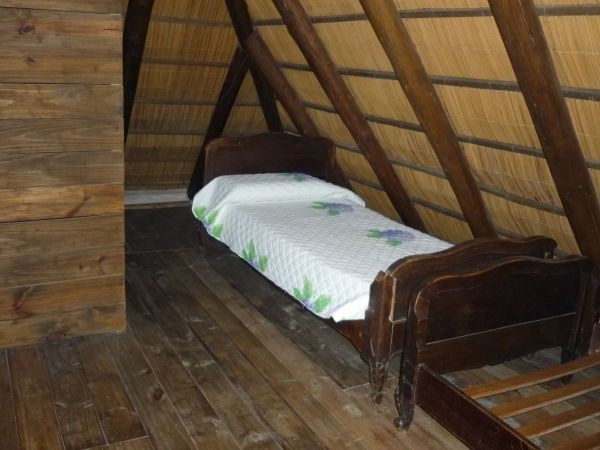 Amplia cabaña en alquiler con pileta en el Tesoro, La Barra.