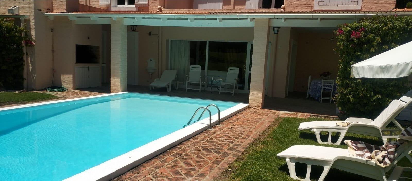 Muy linda casa en El Golf, Punta del Este