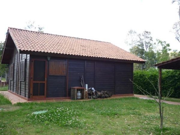 Coqueta cabaña en alquiler sobre El Tesoro, La Barra super bien ubicada.