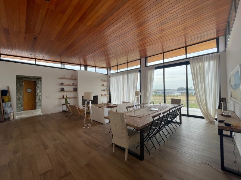 Muy linda casa en Pueblo Mio