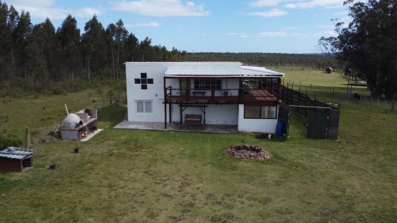 14 has en venta con emprendimiento turístico