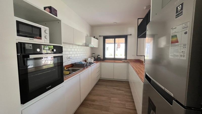 Casa en alquiler anual en barrio cerrado