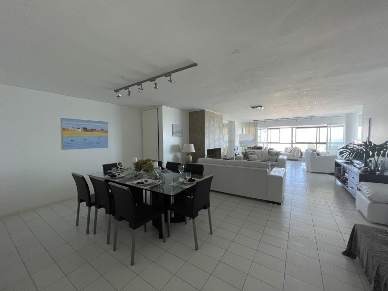 Excelente departamento en Punta del Este