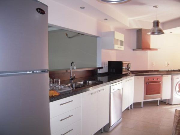 Muy lindo departamento en torre de categoría