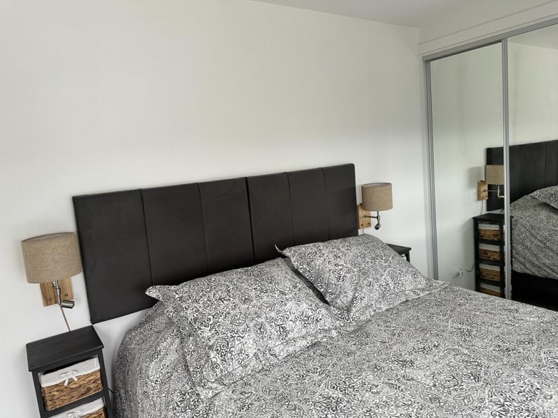 Lindo departamento sobre Avenida Roosevelt