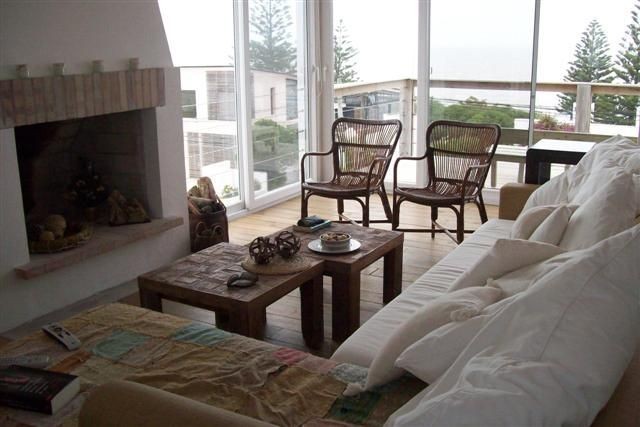 Moderna casa en alquiler de la ruta al mar, La Barra.