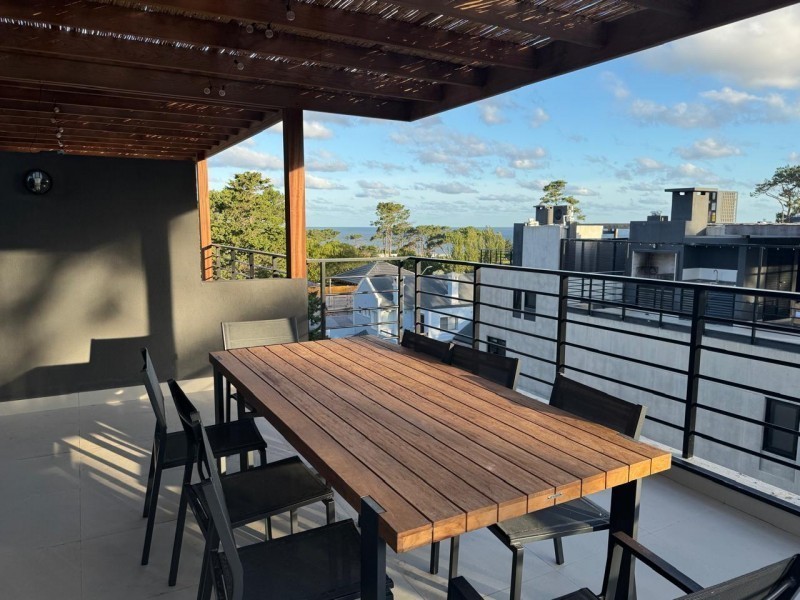 Casa en excelente complejo en La Barra