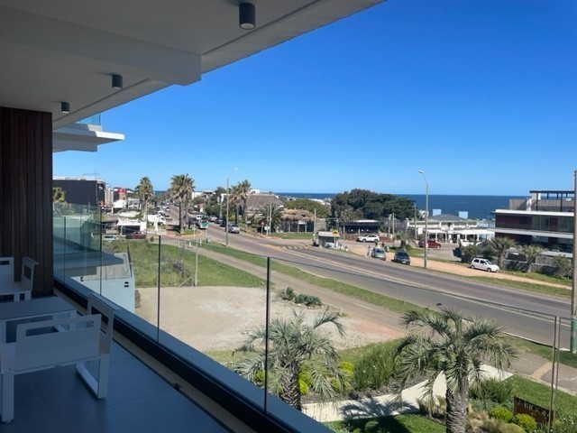 Excelente departamento en Manantiales