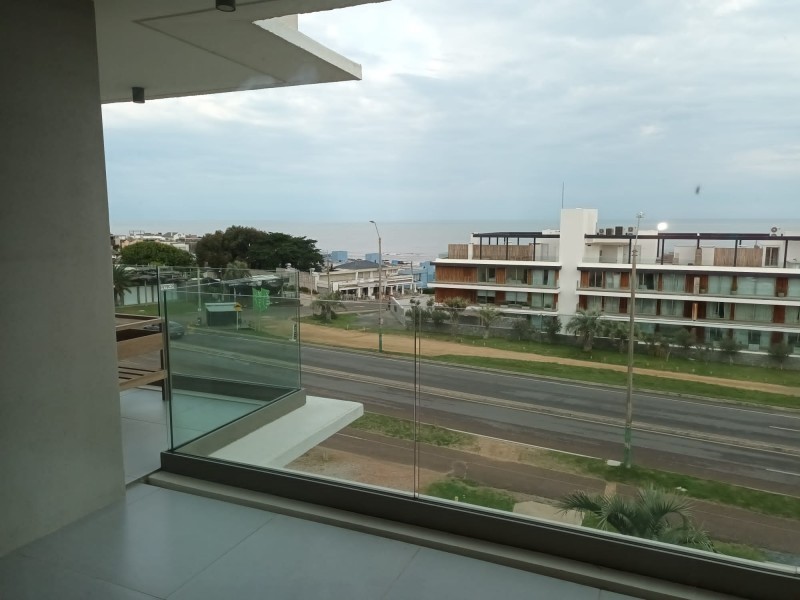 Excelente departamento en Manantiales