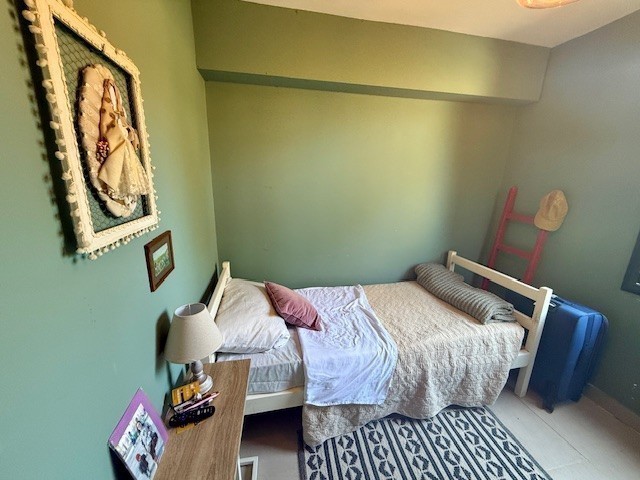 Muy linda casa con gran jardin y pileta en Montoya
