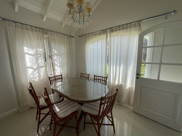 Casa en Montoya, La Barra