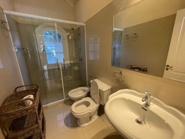 Casa en Montoya, La Barra