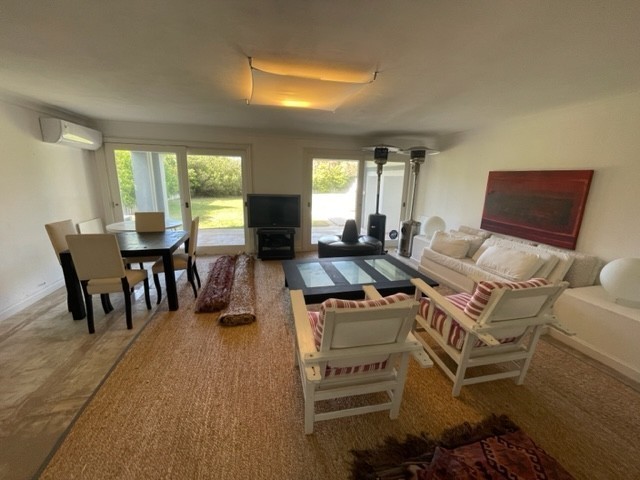 Excelente casa en La Barra a pasos del mar