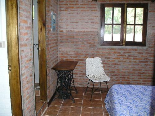 Simpática casa en alquiler a tan sólo tres cuadras del puente, La barra.