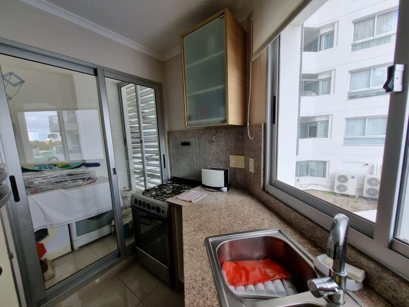 Práctico dpto en alquiler en edificio con amenities completos