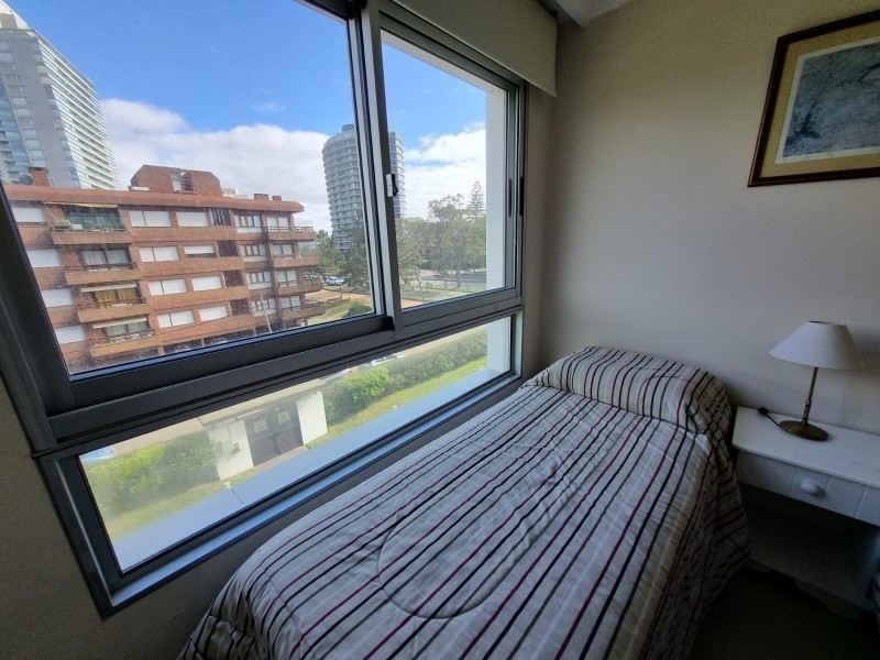 Práctico dpto en alquiler en edificio con amenities completos