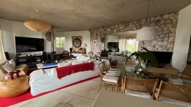 Casa en alquiler en Punta Piedras