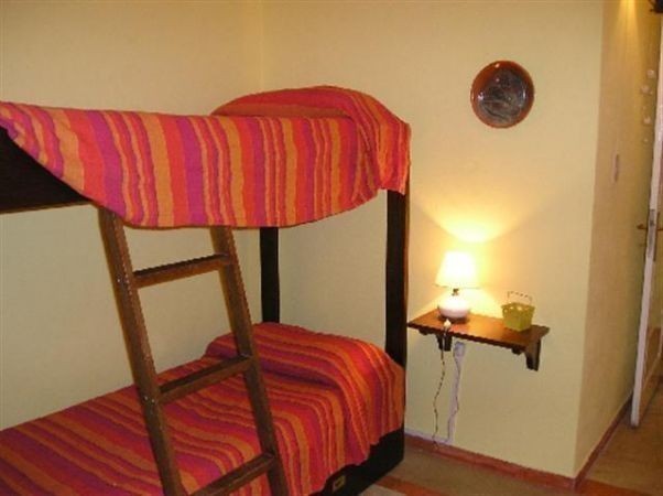 Simpático chalet en alquiler en medio del bosque, Montoya, La Barra.