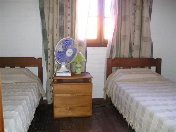 Importante casa en alquiler y venta en el bosque de Montoya, La Barra a pasitos del mar.