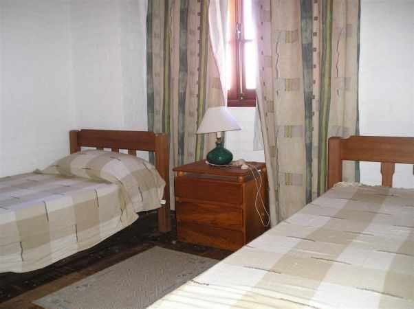 Importante casa en alquiler y venta en el bosque de Montoya, La Barra a pasitos del mar.